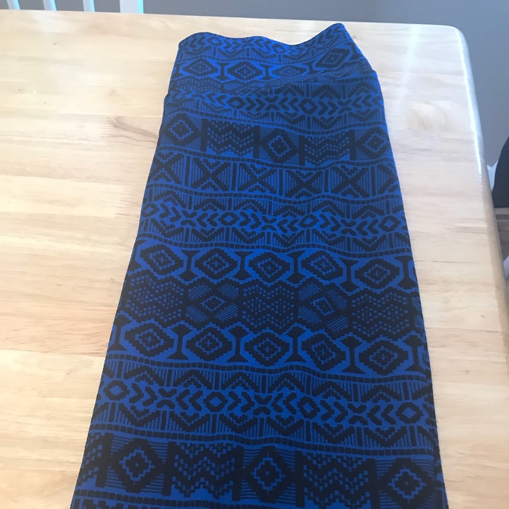 LuLaRoe Large Cassie Skirt